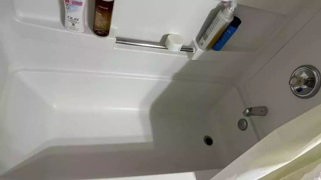1 (3)